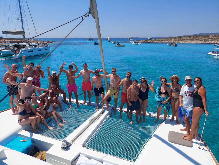 Naxos: Santa Maria Catamaran Cruise With Food and Drinks