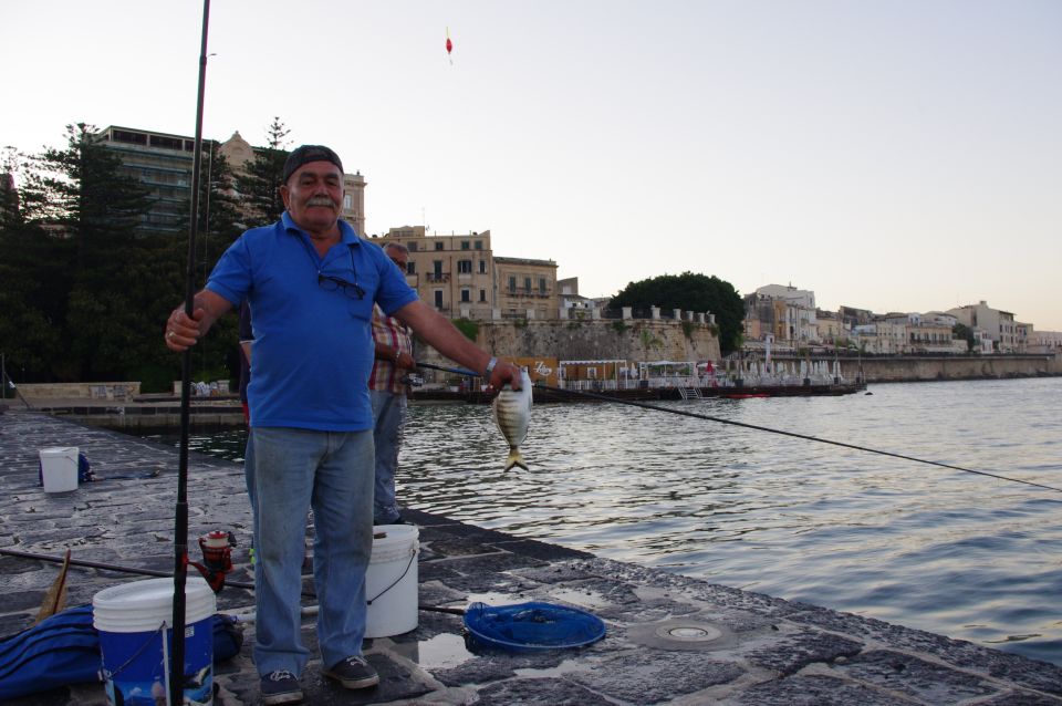 1 ortigia private walking tour and boat trip Ortigia: Private Walking Tour and Boat Trip