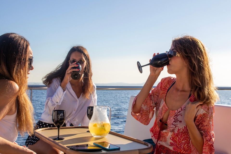 Palma: Cueva Verde and Cala Vella Catamaran Cruise With BBQ - Customer Reviews