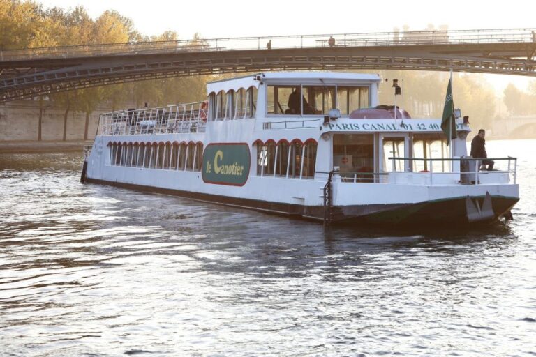 Paris: Happy Hour Evening Cruise on the Seine River