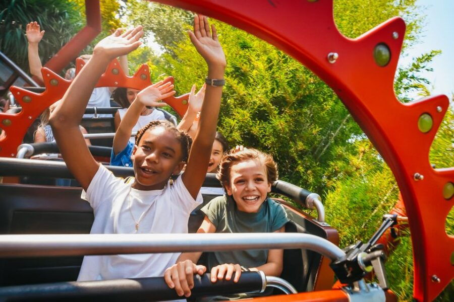 Paris: Jardin Dacclimatation 1-Day Unlimited Pass