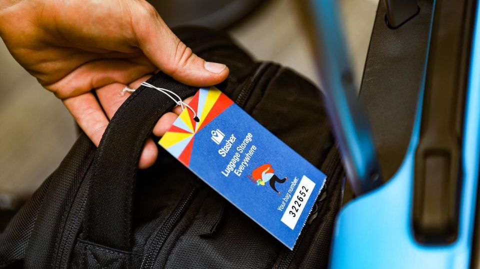 Paris: Luggage Storage Gare Du Nord Station - Wheelchair Accessibility and Group Experience