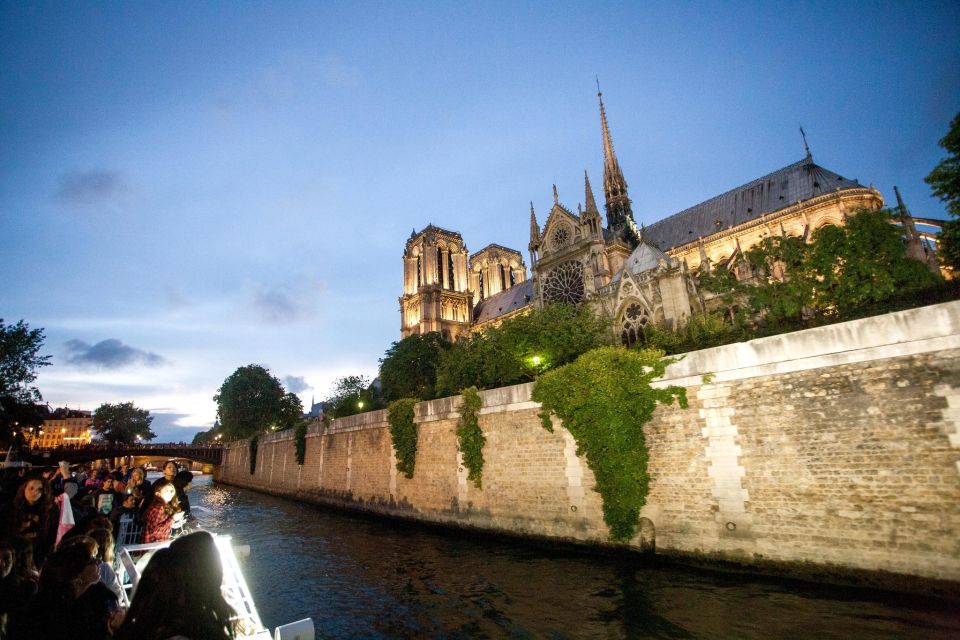 1 paris night bicycle tour river cruise Paris Night Bicycle Tour & River Cruise