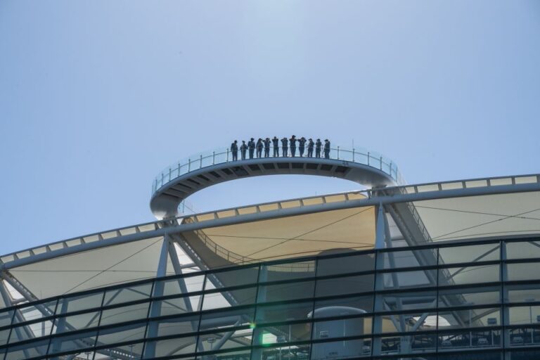 Perth: Optus Stadium Rooftop Halo Experience