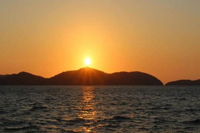 1 phi phi maiton khai sunset premium tour Phi Phi Maiton Khai Sunset Premium Tour