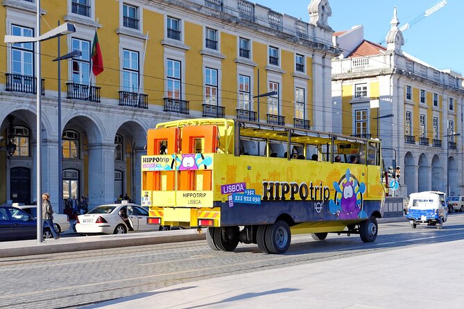 Private Amphibious Sightseeing and Castelo De São Jorge Trip