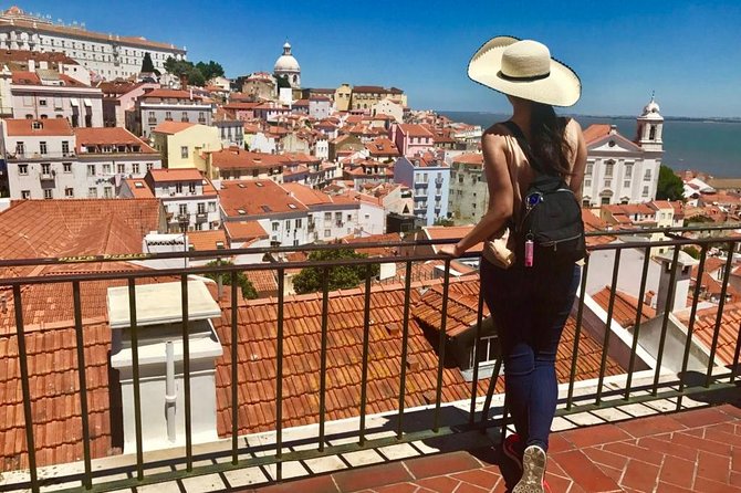 Private Half Day Trip of Lisbon Old Town Alfama With Dinner