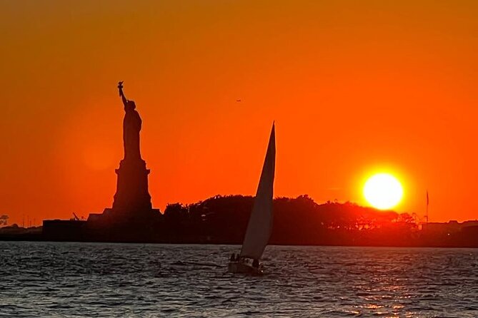Private Sail Around New York City and The Statue of Liberty