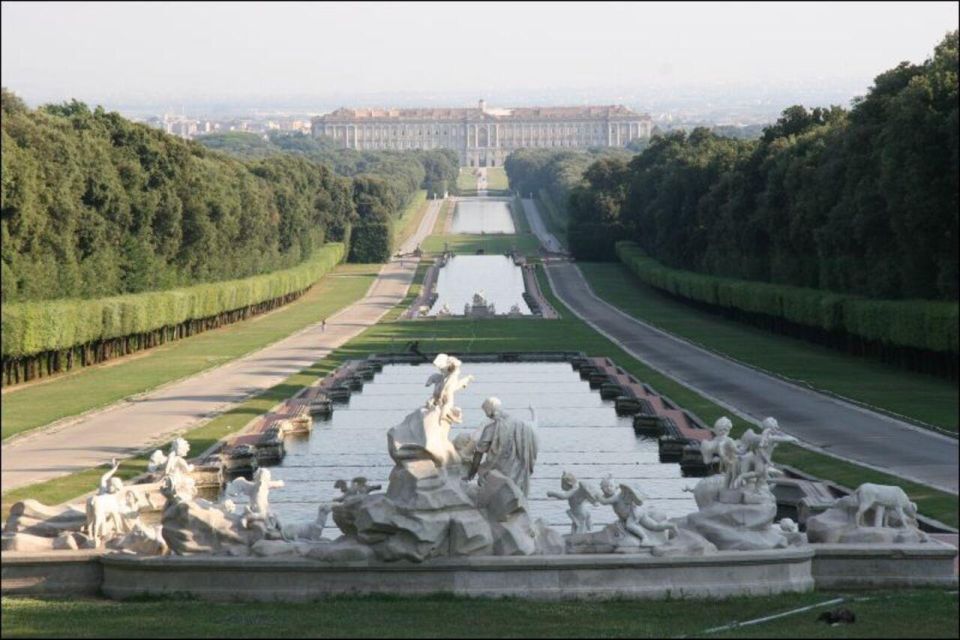 1 private tour caserta royal palace outlet shopping Private Tour Caserta: Royal Palace & Outlet Shopping