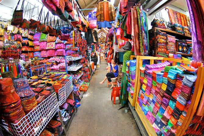 Private Tour: Guided Chatuchak Weekend Market Shopping Tour With Lunch