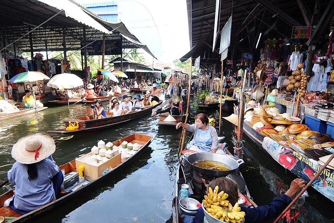 Private Tour Maeklong and Damnoen Saduak One Day Trip