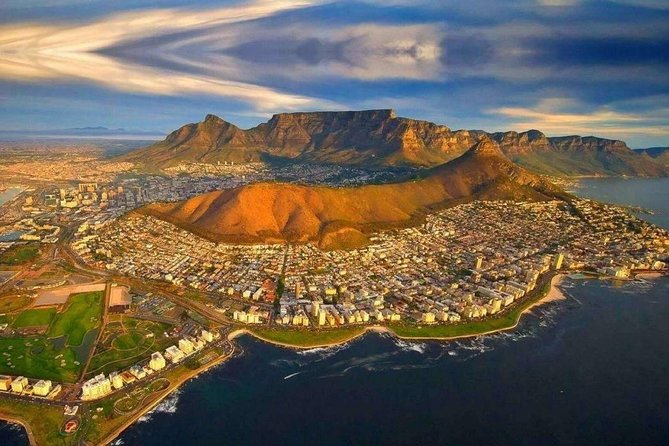 Private Transfer: CPT Airport to Cape Town in Luxury Van