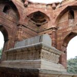 1 private walking tour south delhi heritage including qutub minar and mehrauli archaeological park Private Walking Tour: South Delhi Heritage Including Qutub Minar and Mehrauli Archaeological Park