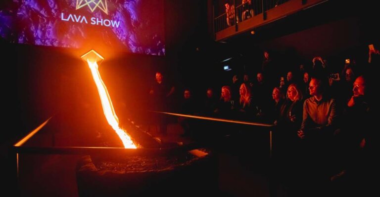 Reykjavík: Lava Show Experience Entry Ticket