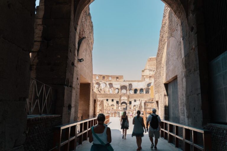 Rome: Colosseum and Forum Private Guided Tour