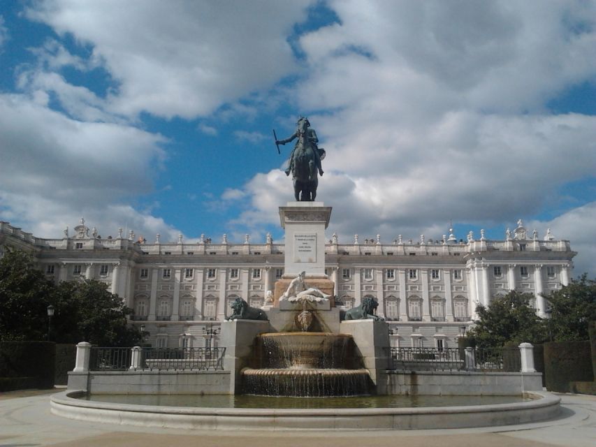 1 royal palace and cathedral of almudena madrid guided tour Royal Palace and Cathedral of Almudena Madrid Guided Tour