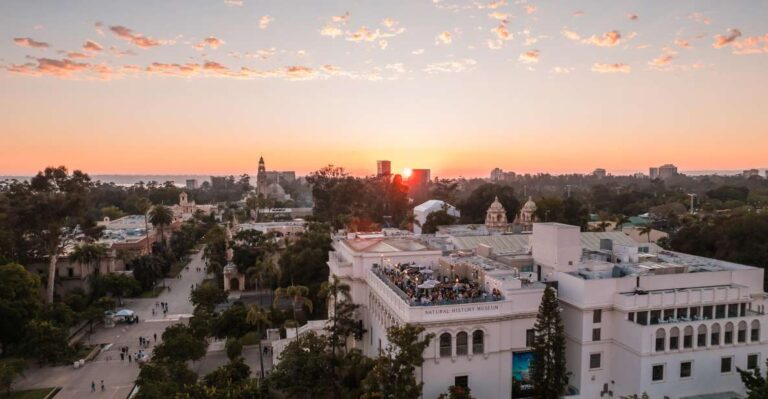 San Diego: Nighttime at the San Diego Natural History Museum