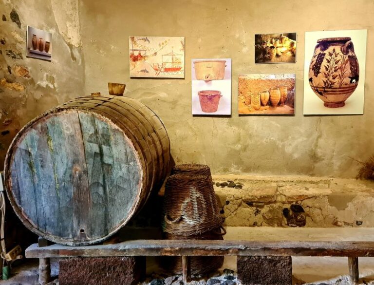 Santorini: Authentic Private Wine Tasting Tour