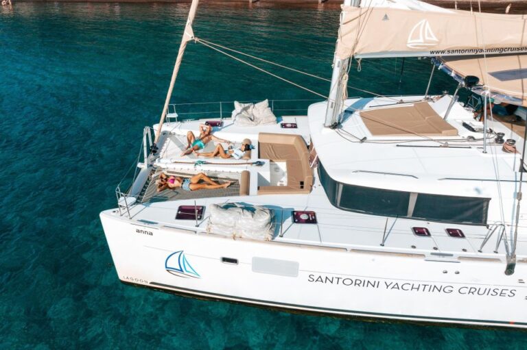 Santorini Catamaran Sunset Tour: Dinner, Drinks & Transfers