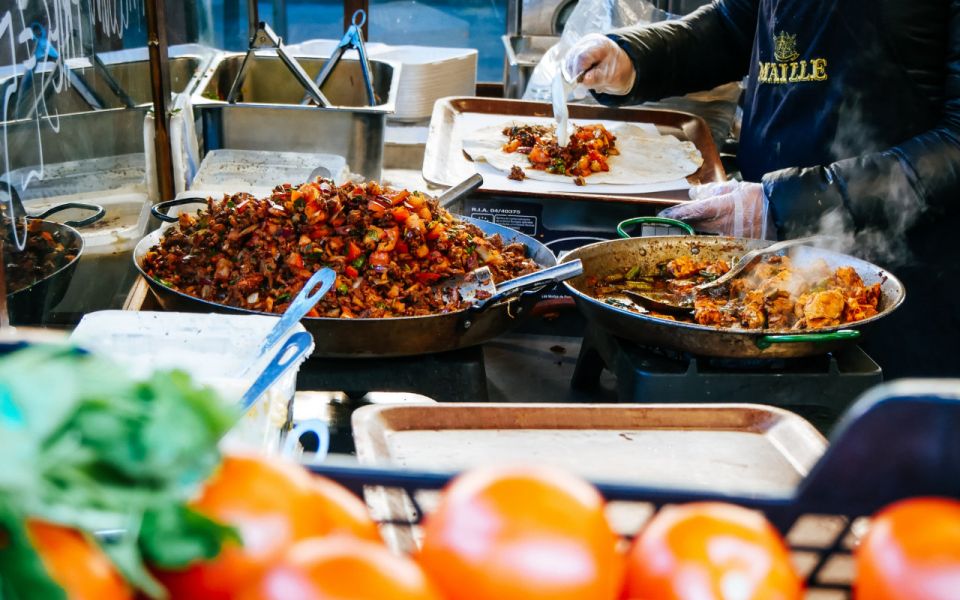 Santorini: Cooking Class With a Chef at the Ftelos Brewery - Instructor and Group Size