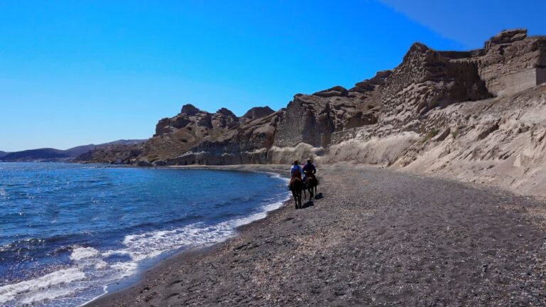 Santorini: Horseback Riding Tour on the Beach 1.5 Hours