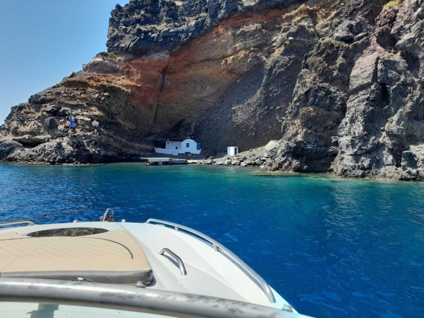 Santorini: Luxury Private Speedboat With Food and Drinks - Cancellation Policy