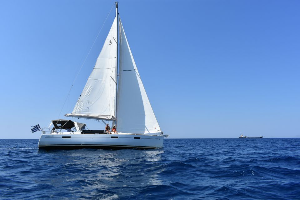 Santorini: Private Caldera Sailing Trip With Open Bar & Meal - Inclusions and Special Requests