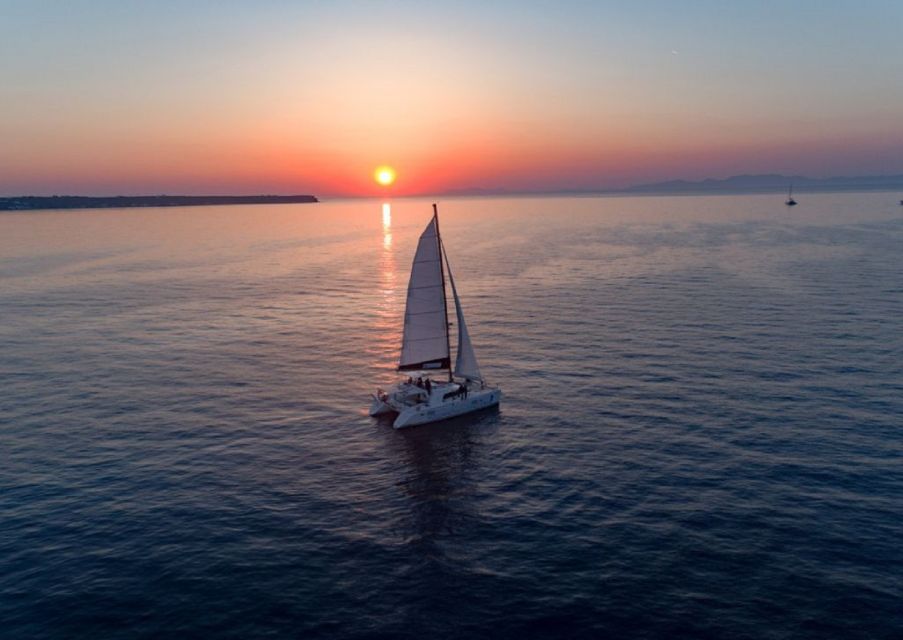 1 santorini private sunset cruise with dinner and drinks Santorini: Private Sunset Cruise With Dinner and Drinks