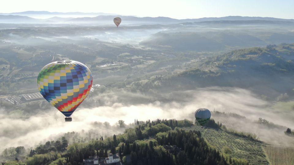 1 siena balloon flight over tuscany with a glass of wine Siena: Balloon Flight Over Tuscany With a Glass of Wine