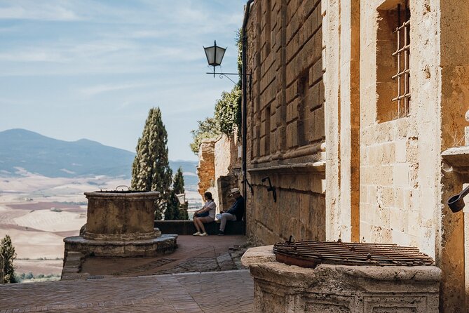 Small Group Chianti From Florence With Wineries & Tastings