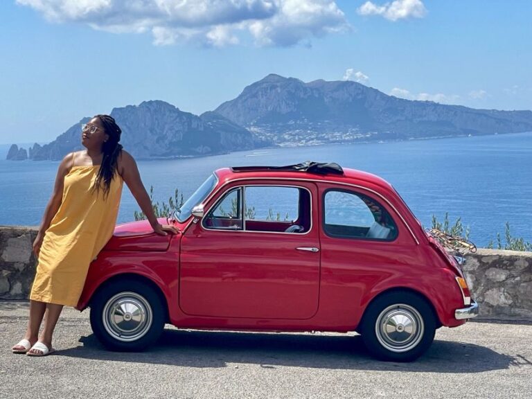 Sorrento Coast Couples Photo Tour by Vintage Fiat 500