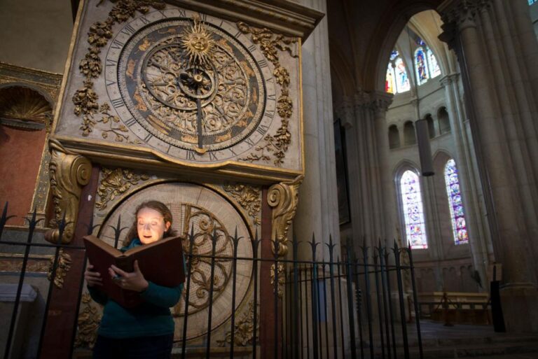 Storytelling Tour of the Old Lyon for Children