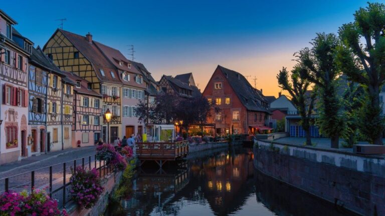 Strasbourg : Discovery Stroll and Reading Walking Tour