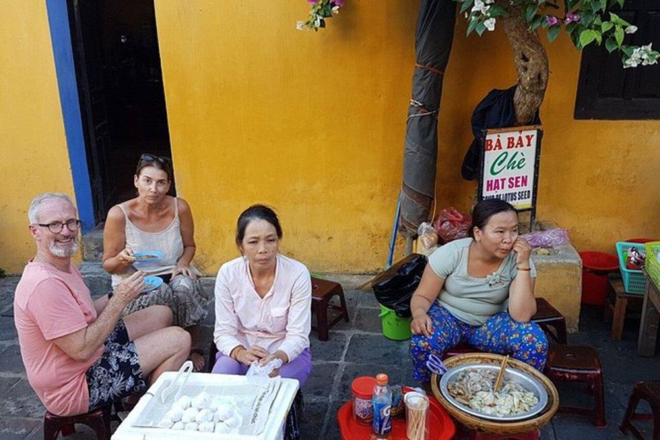 Street Food Walking Tour in Hoi an With 5 Local Tastings - Food Experience Inclusions