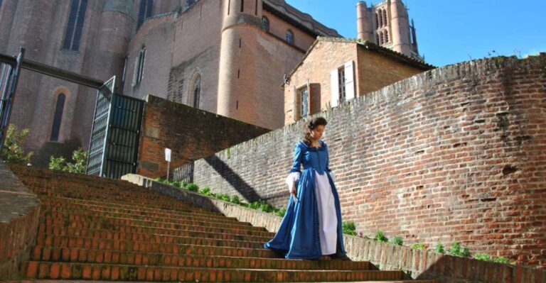 Stroll With Madame De Lapérouse in 18th-Century Albi