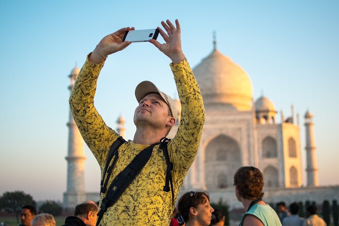 1 sunrise taj mahal tour Sunrise Taj Mahal Tour