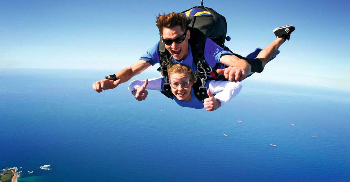 1 sydney wollongong 15000 foot tandem beach skydive Sydney, Wollongong: 15,000-Foot Tandem Beach Skydive