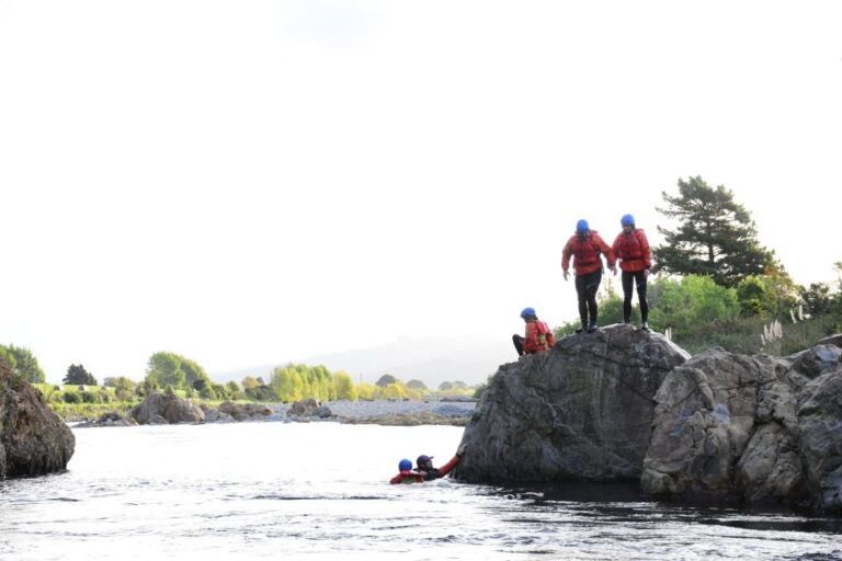 Te Awa Kairangi Grade 2 Scenic Rafting Tour