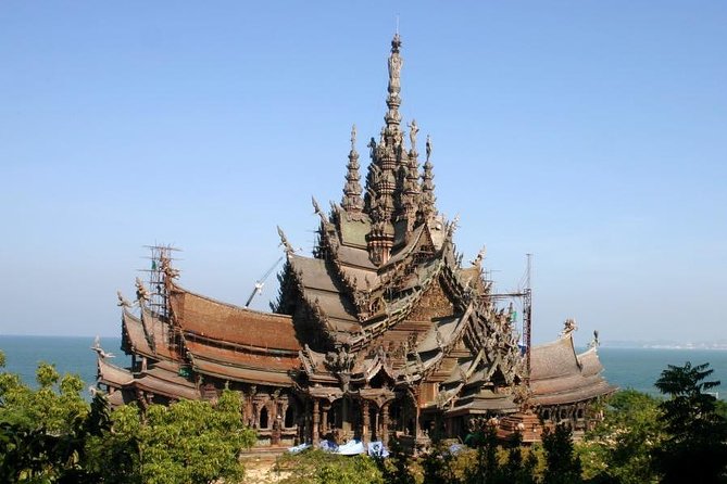 The Sanctuary of Truth Pattaya Admission Ticket With Transfer