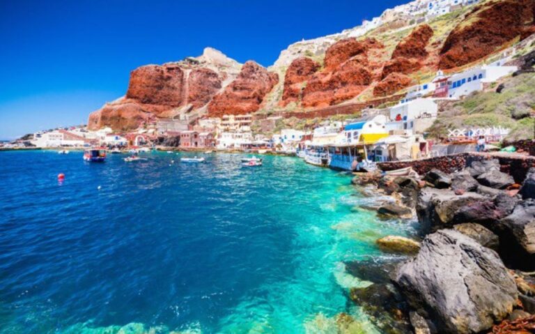 Thera: Santorini Highlights Private Guided Tour