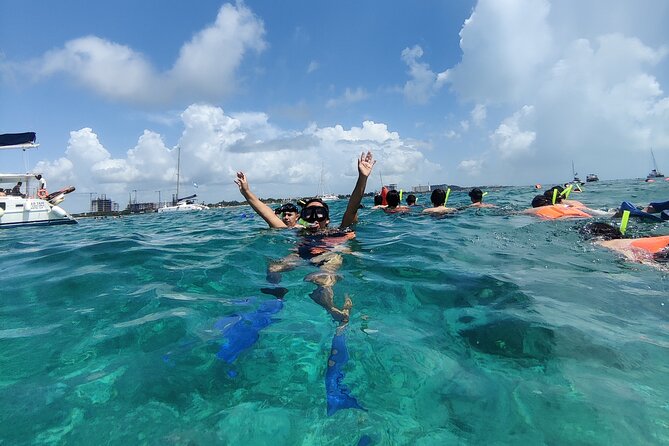 1 top isla mujeres catamaran tour with snorkel open bar and buffet lunch Top Isla Mujeres Catamaran Tour With Snorkel Open Bar and Buffet Lunch