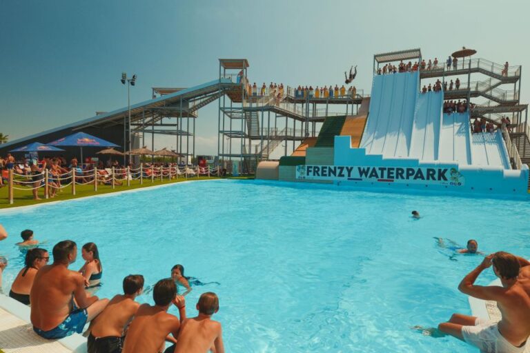 Torreilles : Waterpark Entrance Ticket to Frenzy Waterpark