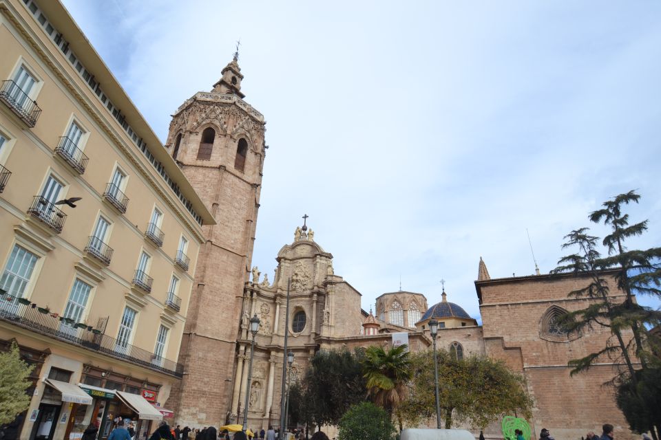 Valencia: Cathedral, St Nicholas, and Lonja De La Seda Tour - Activity Provider