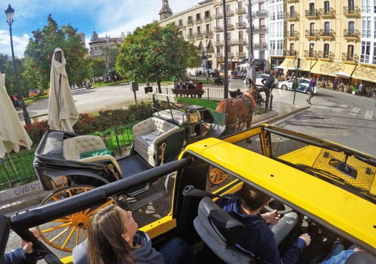 Valencia: City Highlights Tour in Jeep With Snacks & Drinks