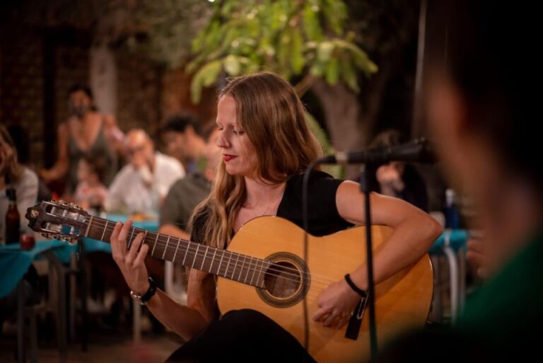 Valencia: Flamenco Show at Ca Revolta Theater