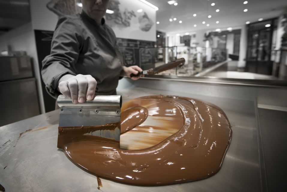 Venice: 2 Hour Chocolate Workshop With Master Chocolatier - Inclusions Provided