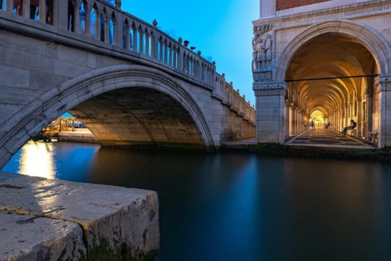 Venice: Guided Historic Center Walking Tour