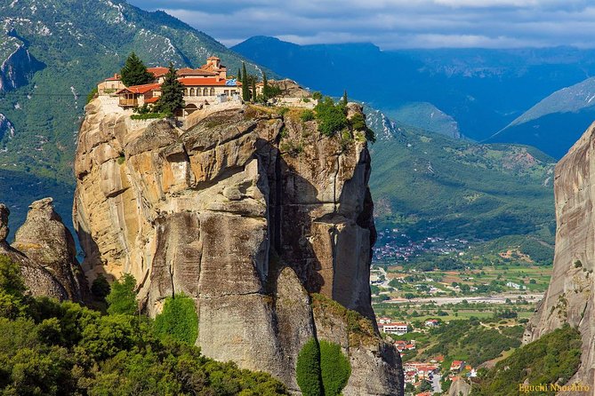 2-Days Rail Trip From Athens to Meteora - Just The Basics