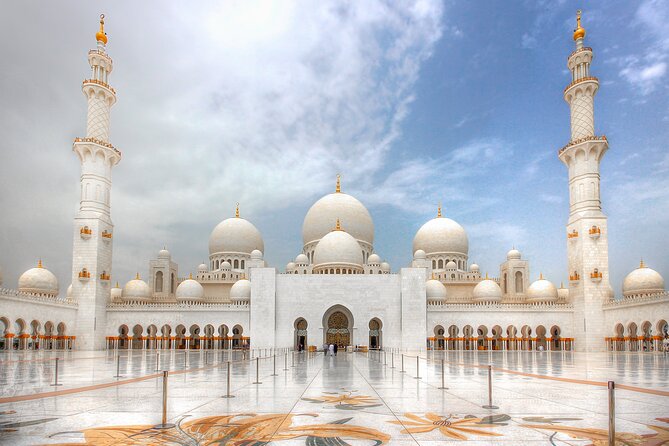 Abu Dhabi Tour-Sheik Zayed Mosque, Emirates Palace With Louvre Musuem - Inclusions