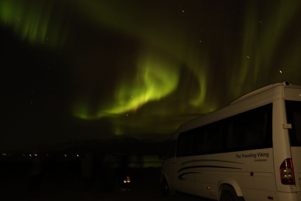 Akureyri: Northern Lights Tour - Experience Highlights